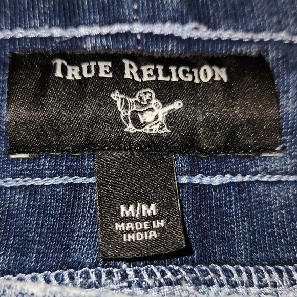 True  Religion Shorts - Picture 3 of 5